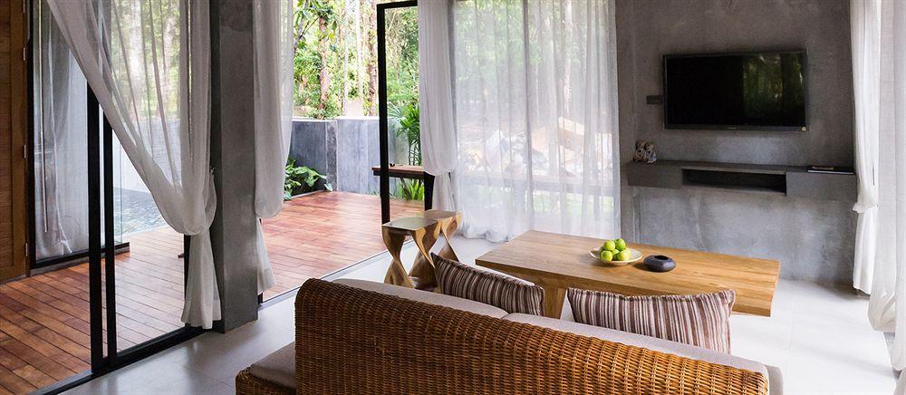 Villa Thalanena By The Beach Екстериор снимка