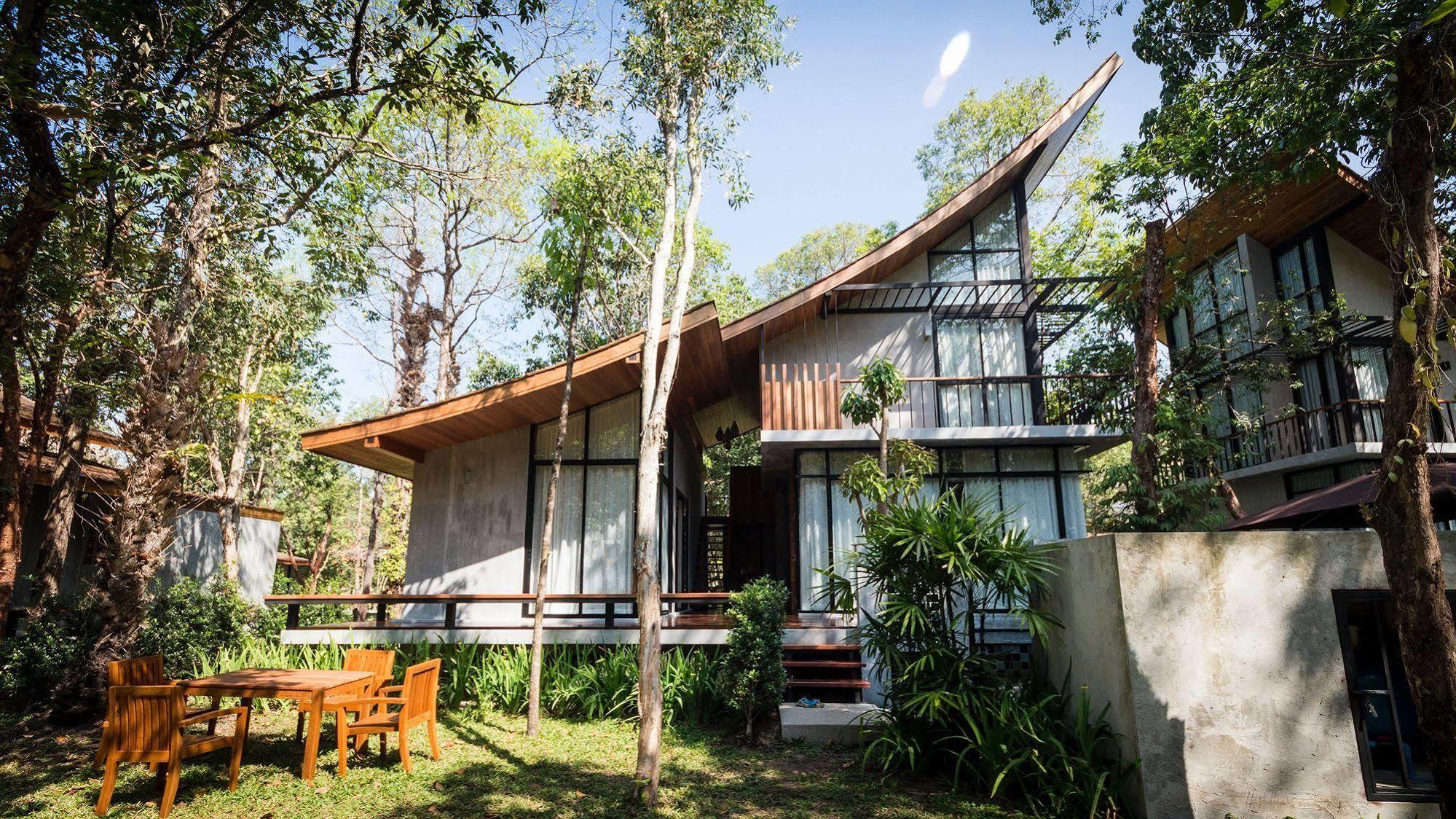 Villa Thalanena By The Beach Екстериор снимка